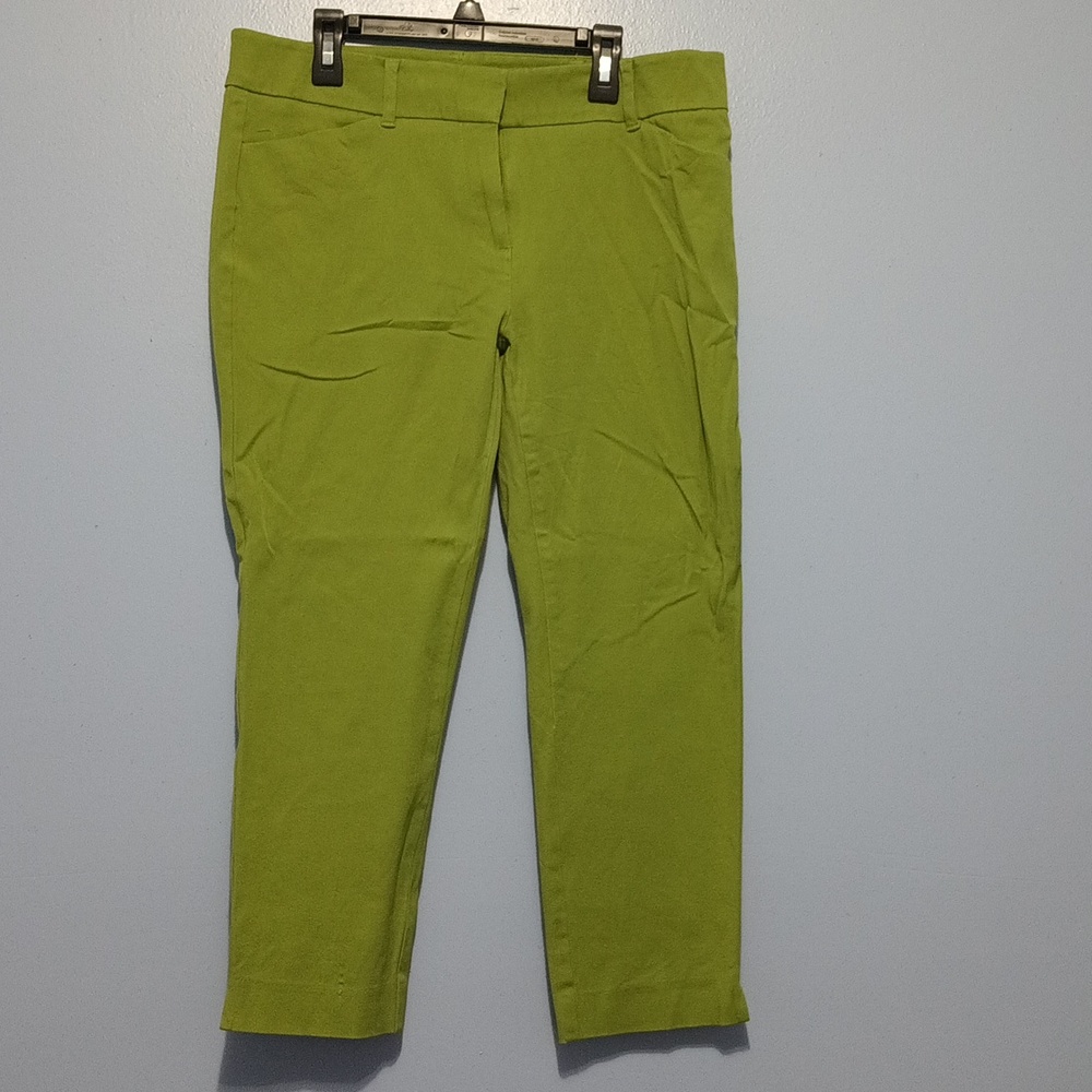 Ladies Capri Pants